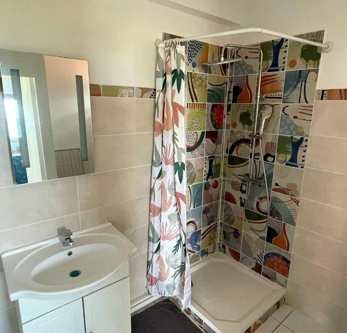 Apartman Au Vent Des Alizes, 2 Chambres Et 2 Salles De Bain A 2Mn A Pied De La Plage Deshaies